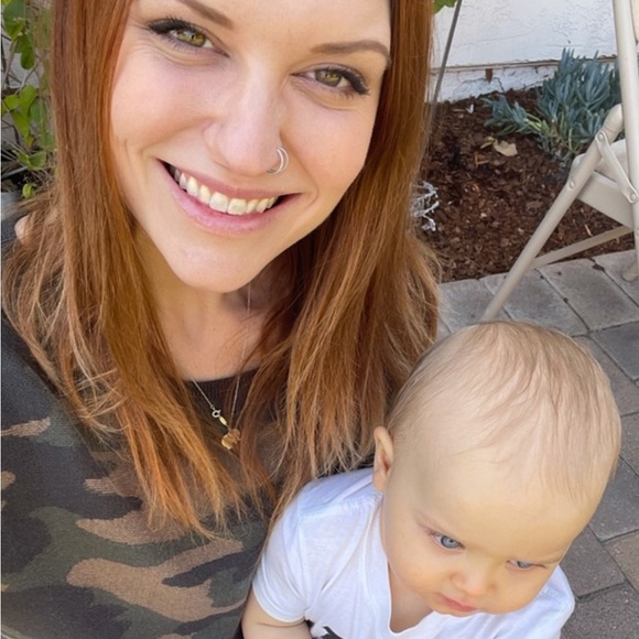 Hi! I’m Kimmy. 💘 - Picture 4 of 7